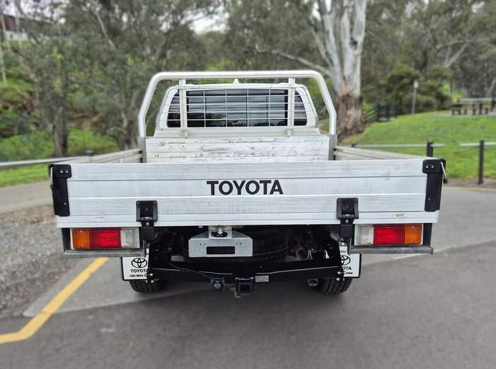 2021 Toyota Hilux SR