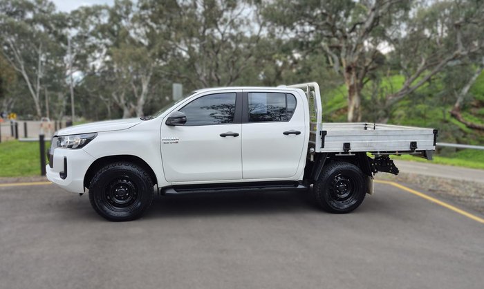 2021 Toyota Hilux SR