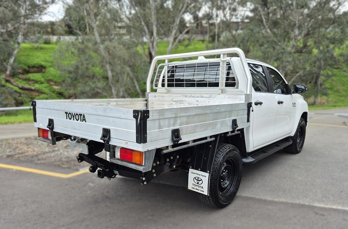 2021 Toyota Hilux SR