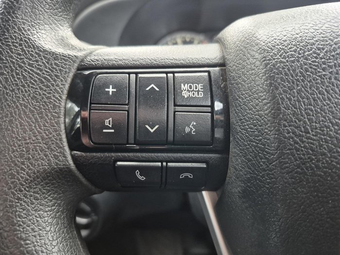 2021 Toyota Hilux SR