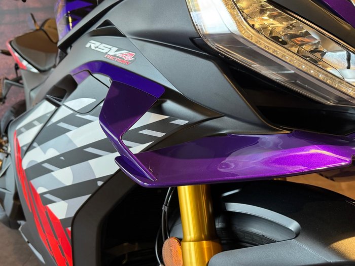 2025 Aprilia RSV4 1100 Factory RSV4