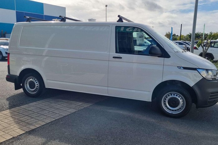2023 Volkswagen Transporter TDI340