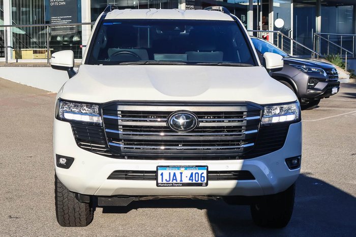 2023 Toyota Landcruiser