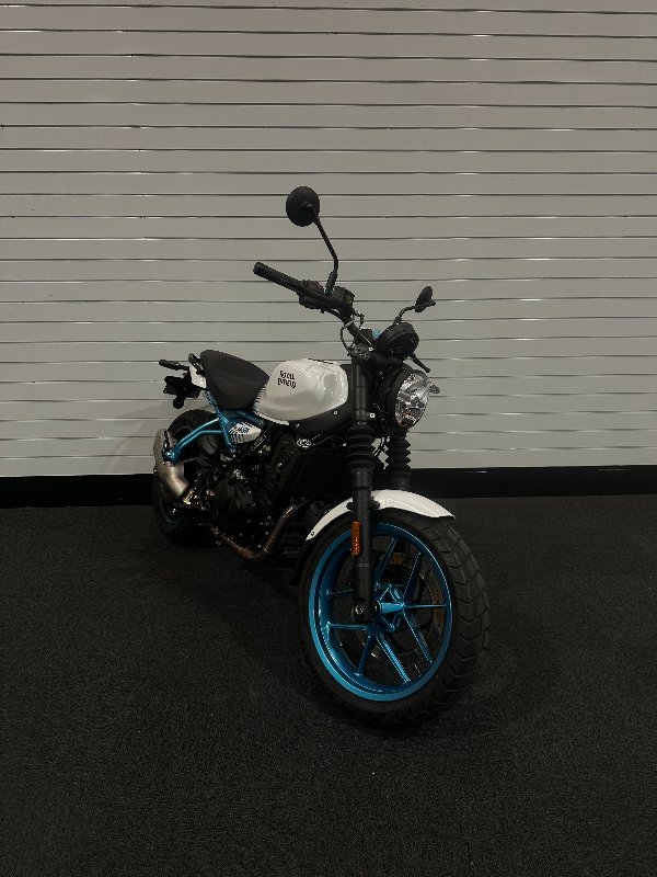 2024 Royal Enfield GUERILLA 450 Blue