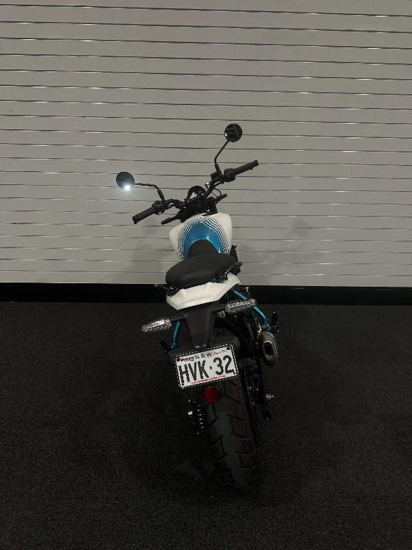 2024 Royal Enfield GUERILLA 450 Blue