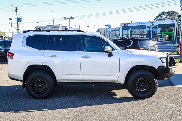 2022 Toyota Landcruiser