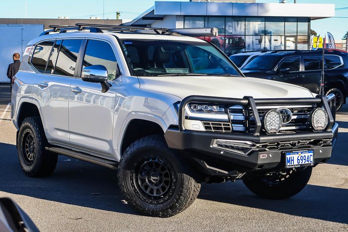 2022 Toyota Landcruiser