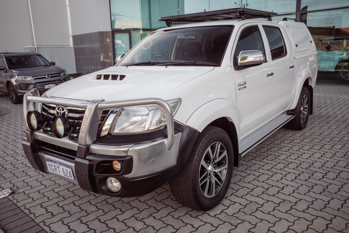 2014 Toyota Hilux SR5