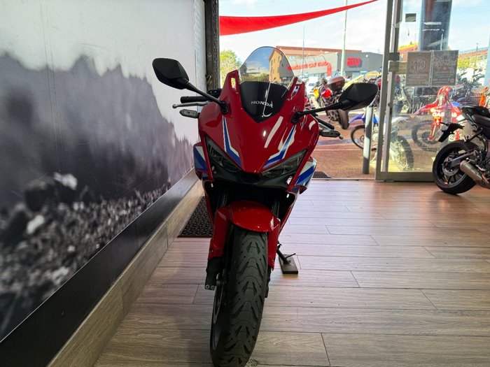 2024 Honda CBR500RA (ABS) LAMS RED