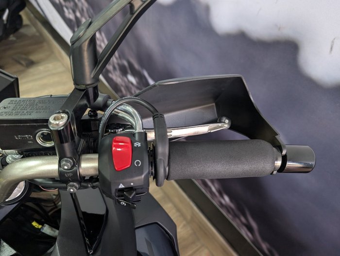 2023 Suzuki V-STROM 650XT LAMS (DL650XAUE) Black