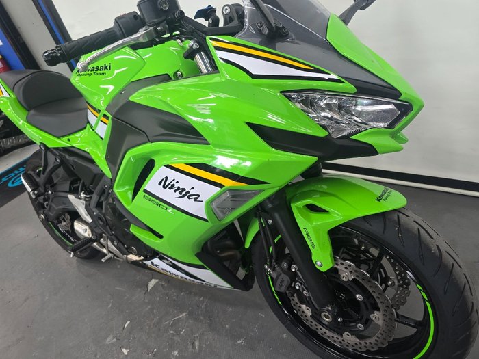 2025 Kawasaki NINJA 650 Green