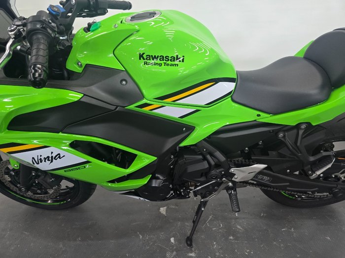 2025 Kawasaki NINJA 650 Green