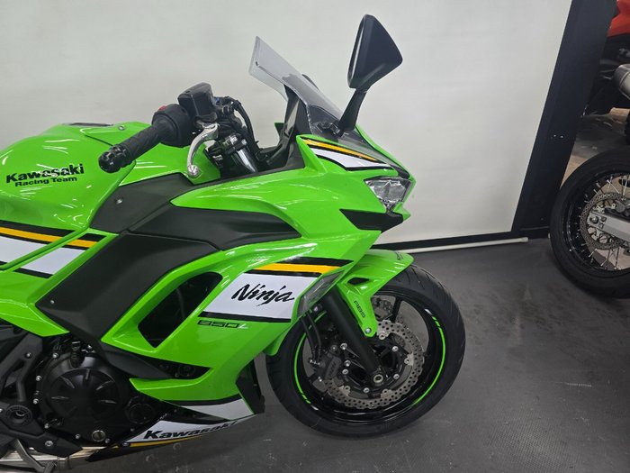 2025 Kawasaki NINJA 650 Green