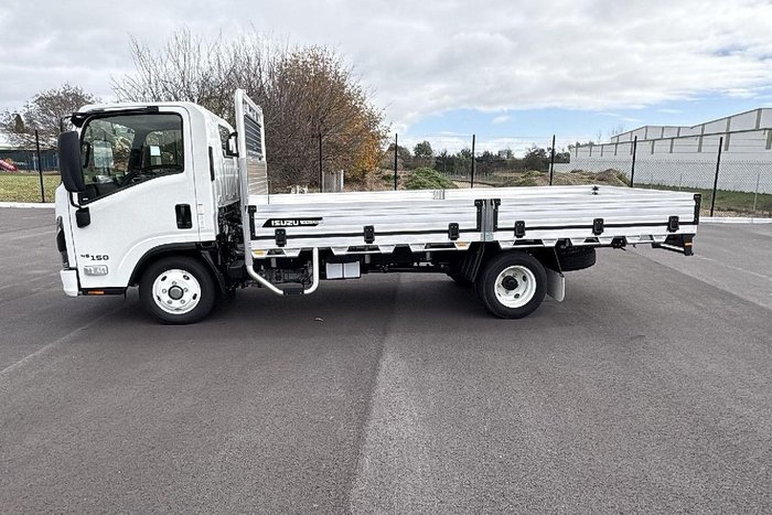 2025 Isuzu N Series
