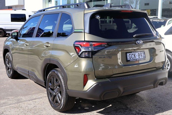 2025 Subaru Forester Sport