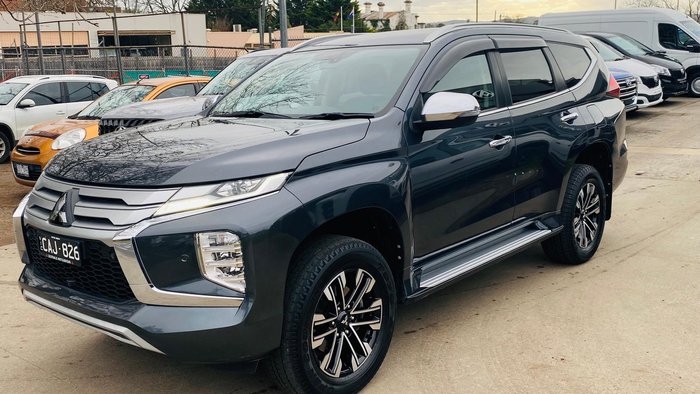 2022 Mitsubishi Pajero Sport Exceed