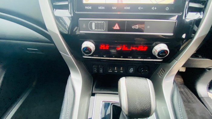 2022 Mitsubishi Pajero Sport Exceed