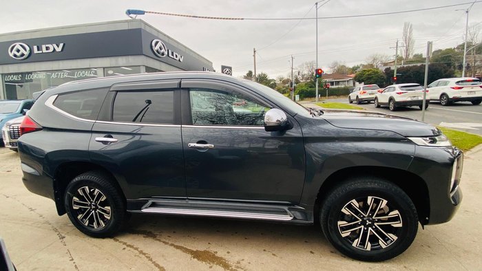2022 Mitsubishi Pajero Sport Exceed
