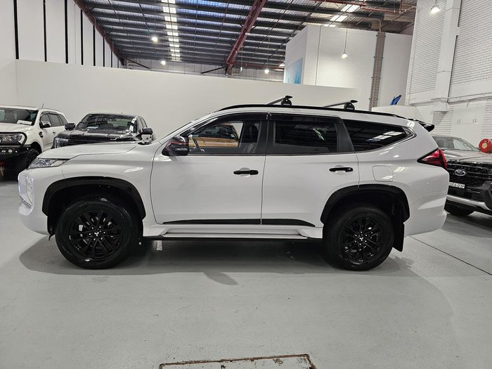 2022 Mitsubishi Pajero Sport