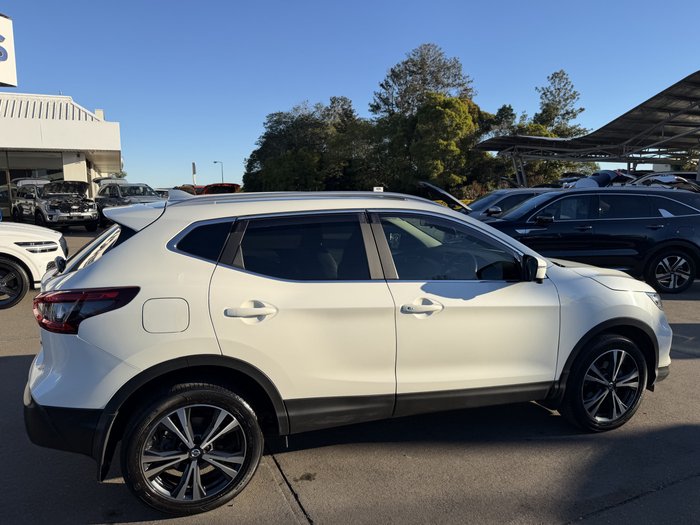 2018 Nissan QASHQAI ST-L