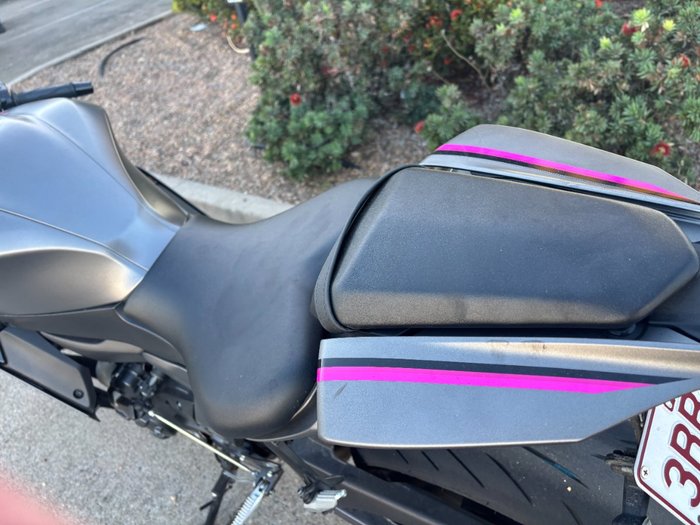 2024 YAMAHA YZF-R7LA grey