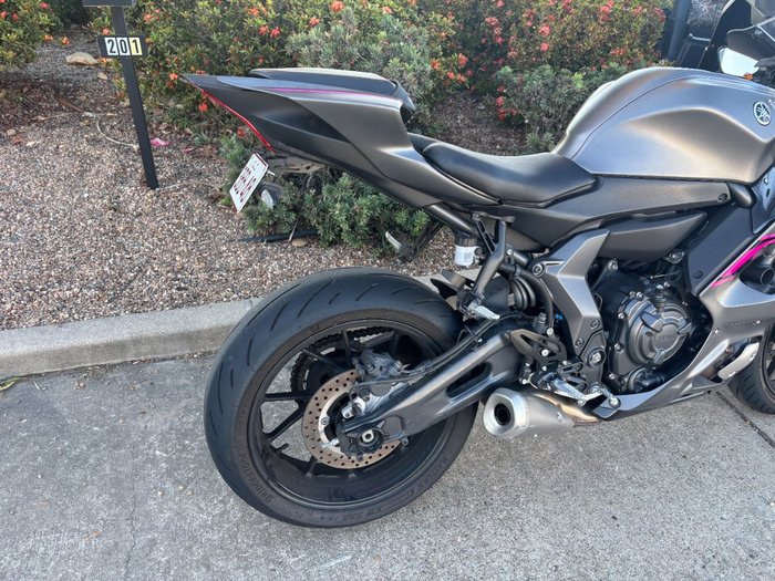 2024 YAMAHA YZF-R7LA grey