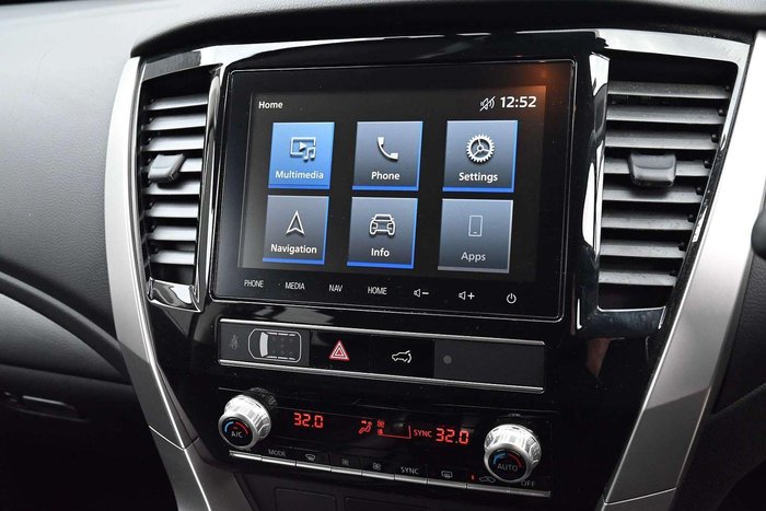 2022 Mitsubishi Pajero Sport GLS