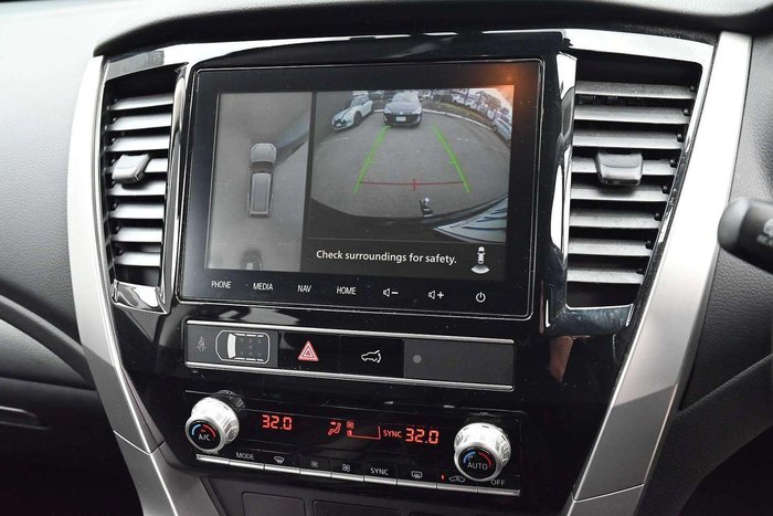 2022 Mitsubishi Pajero Sport GLS