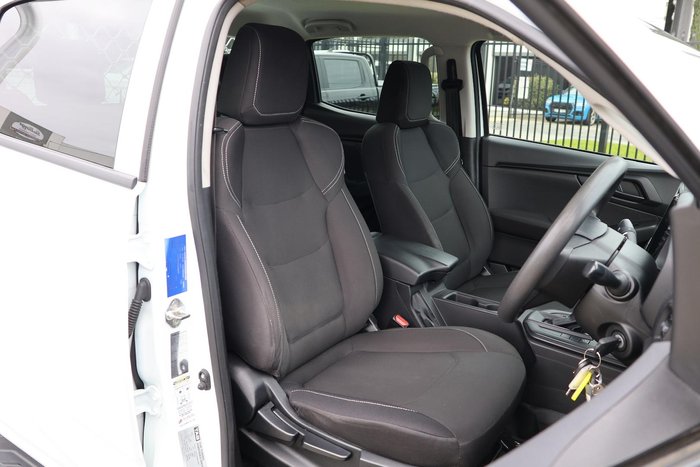 2022 Isuzu D-MAX 11