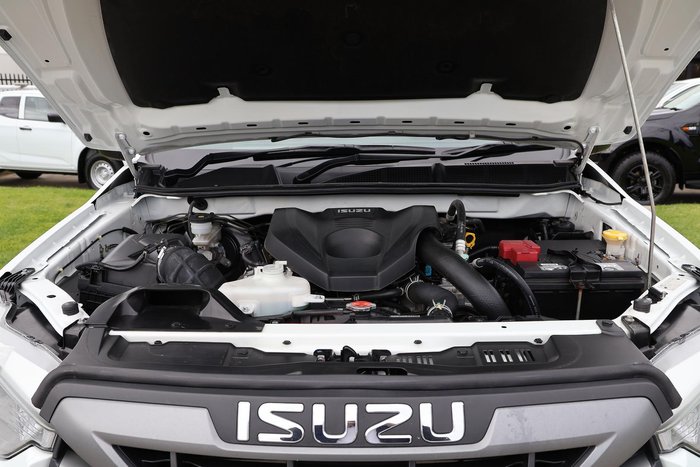 2022 Isuzu D-MAX 24