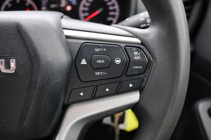 2022 Isuzu D-MAX 21