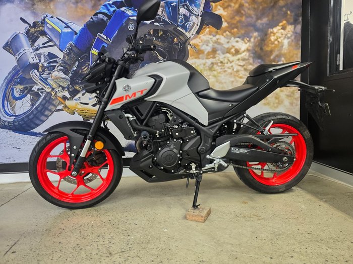 2020 Yamaha MT-03 (MT03LA) (ABS) SILVER