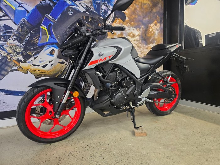 2020 Yamaha MT-03 (MT03LA) (ABS) SILVER