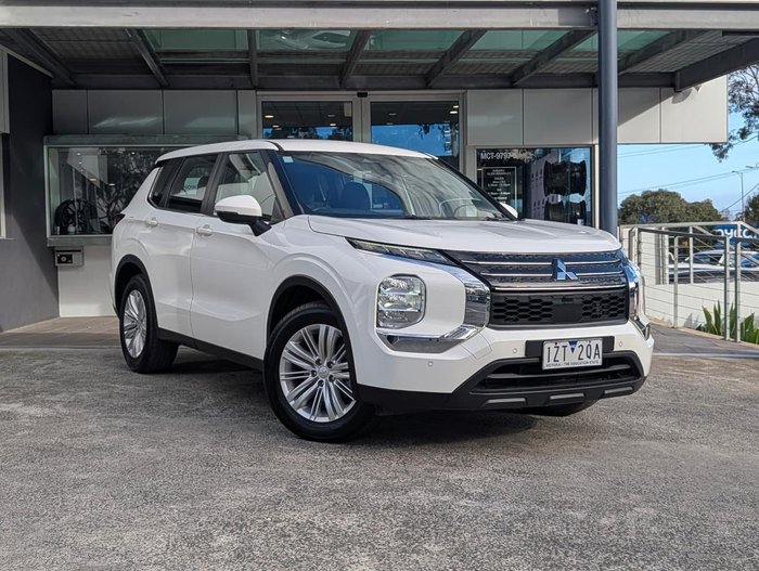 2024 Mitsubishi Outlander