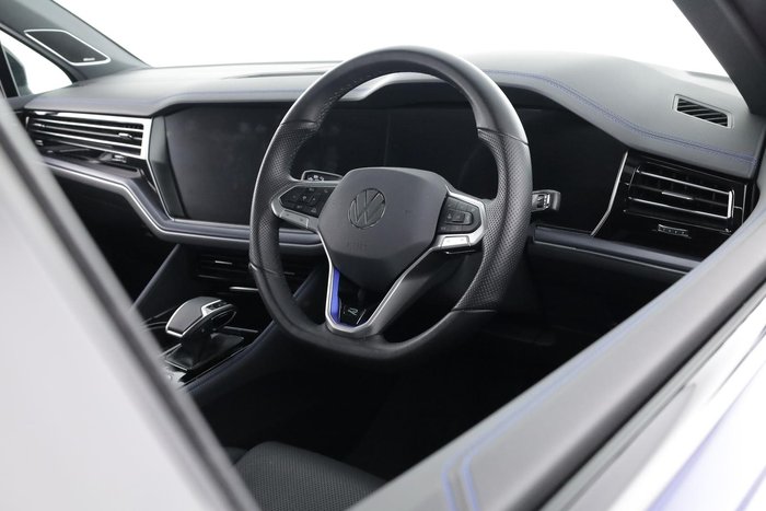 2025 Volkswagen Touareg