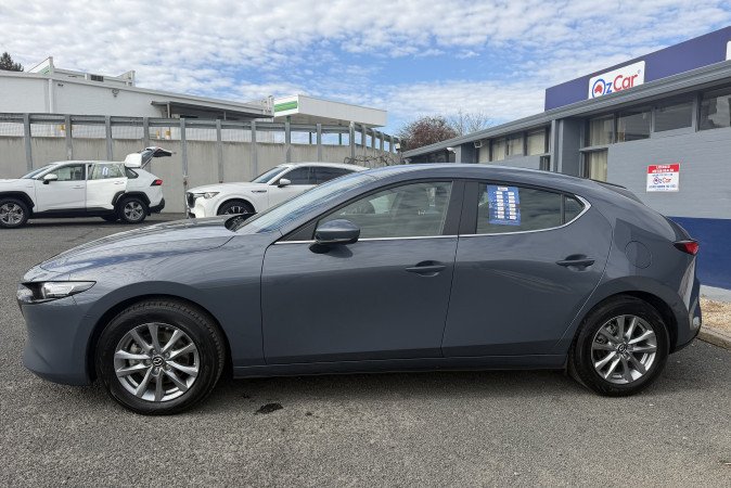 2024 MAZDA MAZDA3 G20 PURE