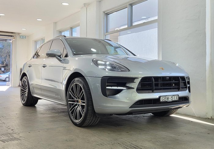 2021 Porsche Macan