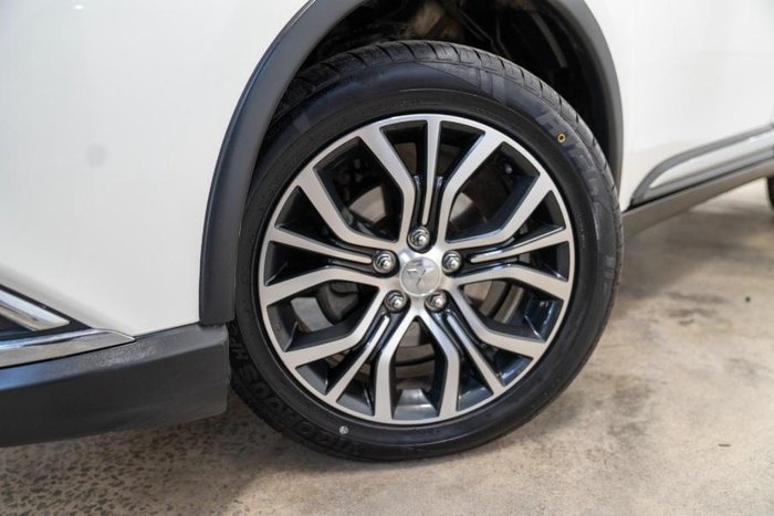 2017 Mitsubishi Outlander LS