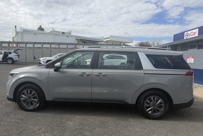 2022 KIA CARNIVAL S