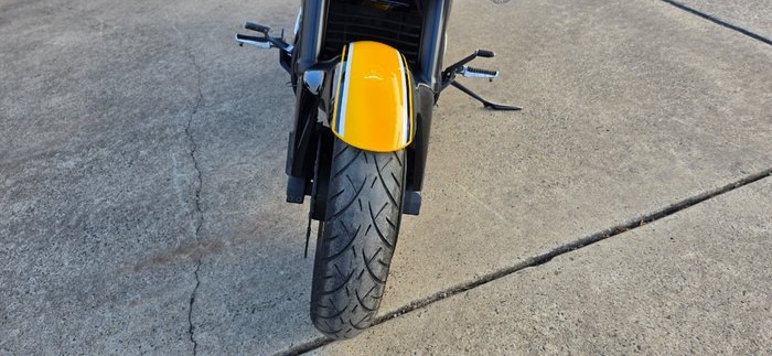 2013 Suzuki VZR 1800 BOULEVARD (M109R)