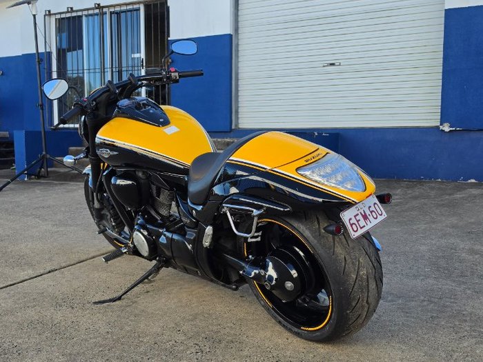 2013 Suzuki VZR 1800 BOULEVARD (M109R)