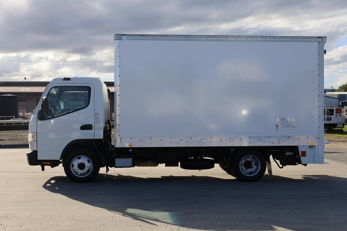 2022 Fuso Canter 515