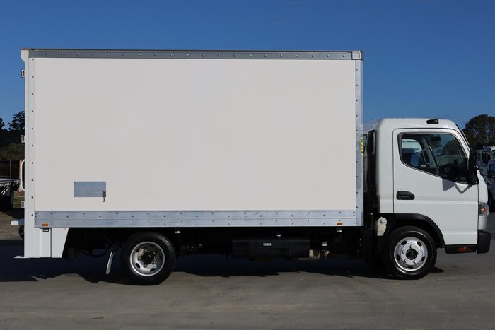2022 Fuso Canter 515