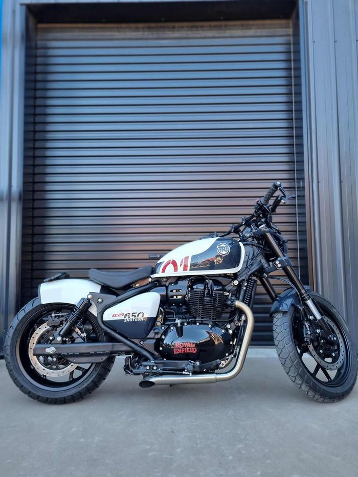2025 Royal Enfield Shotgun 650 Shotgun White