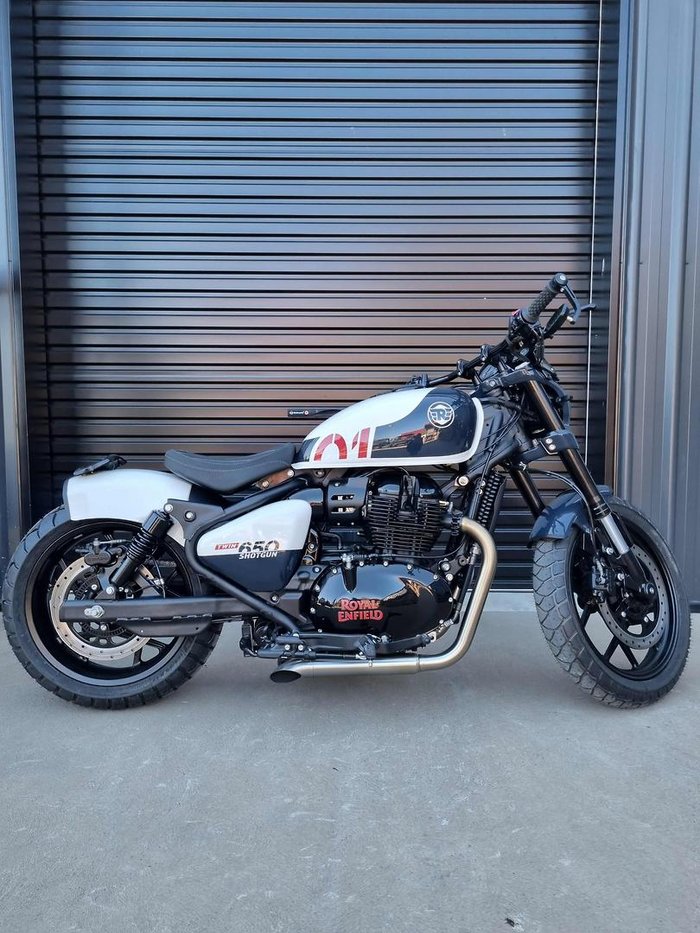 2025 Royal Enfield Shotgun 650 Shotgun White