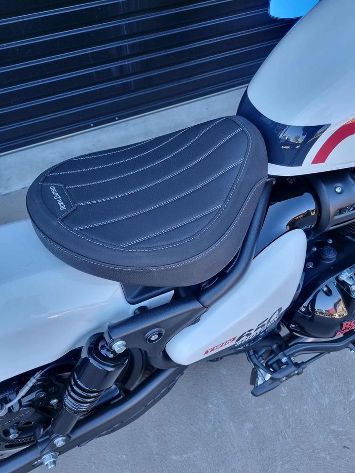 2025 Royal Enfield Shotgun 650 Shotgun White