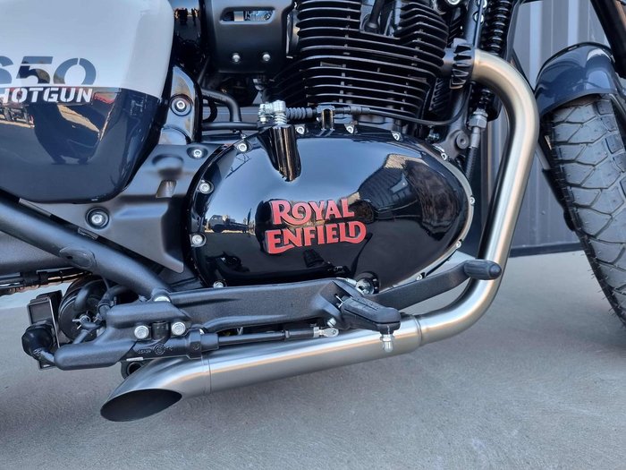 2025 Royal Enfield Shotgun 650 Shotgun White