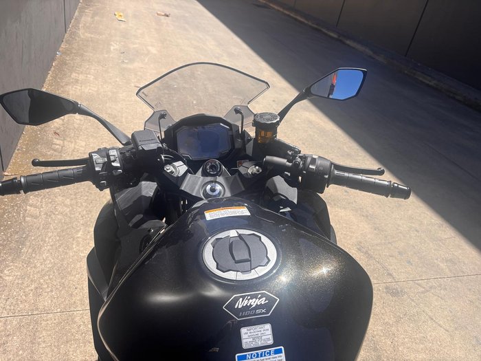 2026 Kawasaki Z1100 Z Black