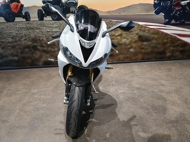 2015 Triumph Daytona 675 R