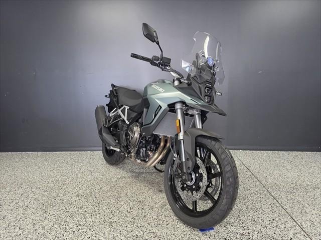 2024 Suzuki V-Strom 800